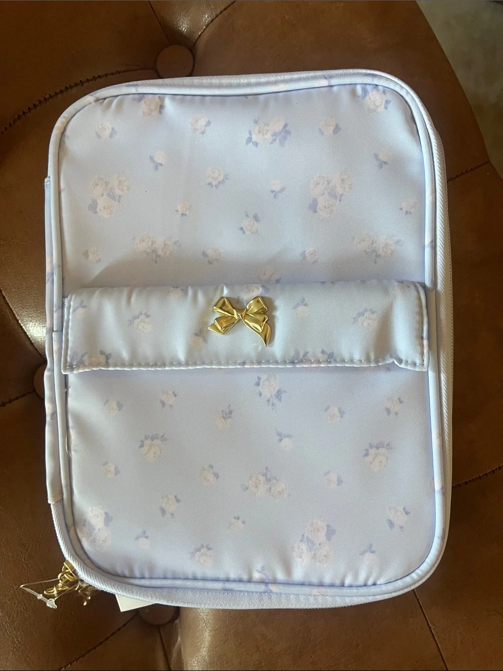 NWT LoveShackFancy by yoobi Yarget Lilac Floral tech storage Sleeve